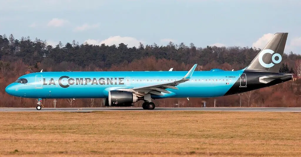 La Compagnie - B0