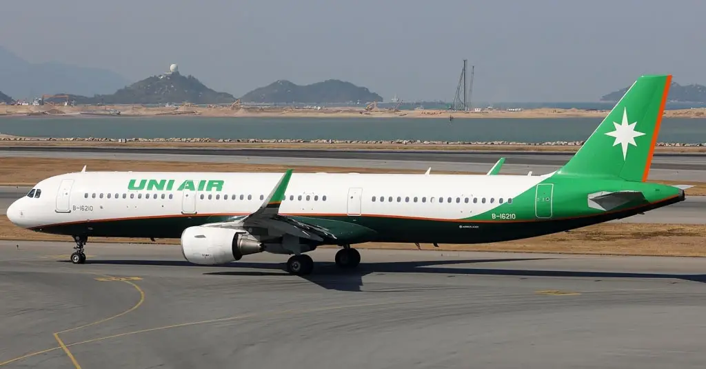 Uni Air - B7
