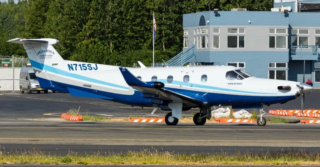 Iliamna Air Taxi - V8