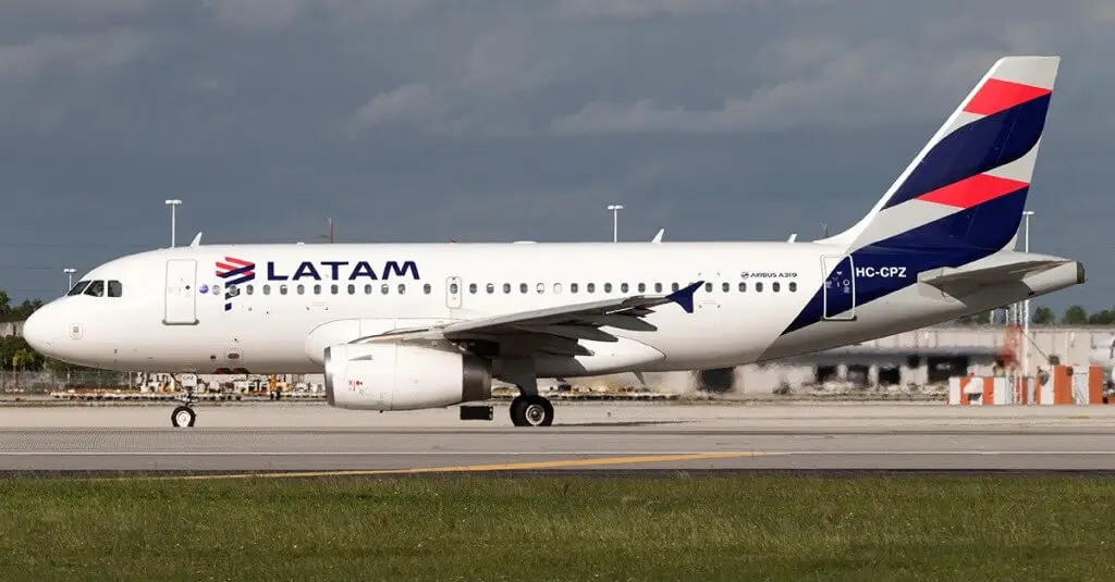 LATAM Ecuador - XL