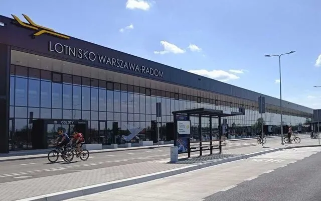 Warszawa-Radom (RDO)